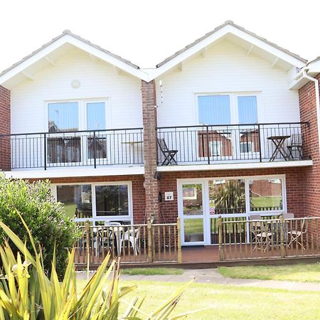 Corton Retreats At Waterside Park 빌라 외부 사진