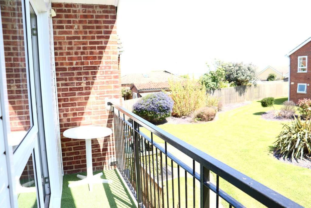 Corton Retreats At Waterside Park 빌라 외부 사진